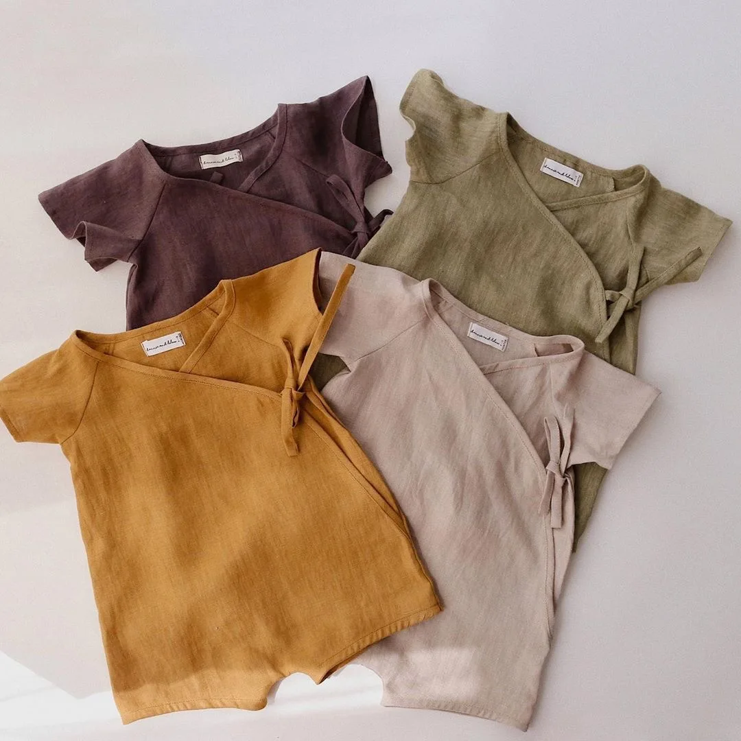 Ins Hot Sale Summer Infant Baby boutique clothing Babe Basic Clothes, Short-sleeved Japanese Kimono Natural Linen Romper, Basic solid colors
Ins Hot Sale Summer Infant Baby boutique clothing Babe Basic Clothes, Short-sleeved Japanese Kimono Natural Linen Romper, Basic solid colors