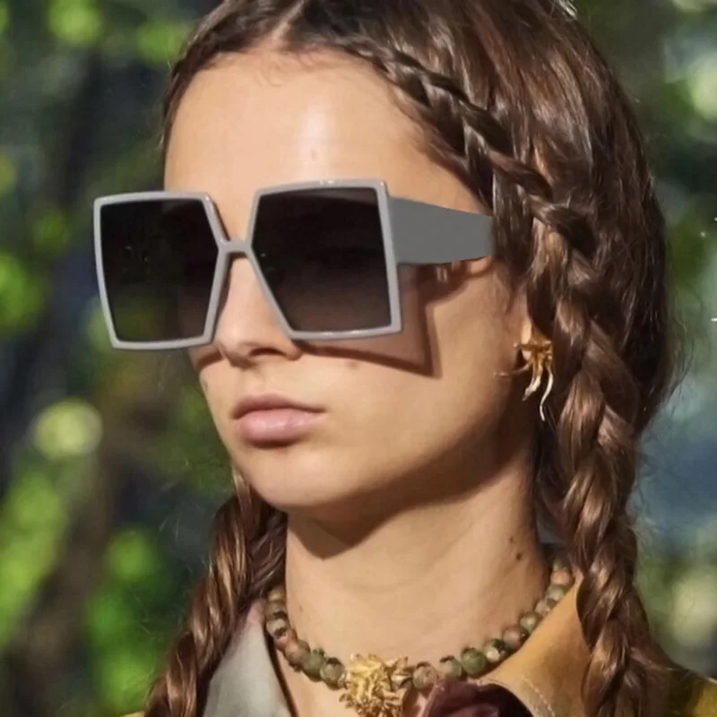 Wholesale Luxury fashion shades square plastic glasses female oversized big shield sunglasses women
Wholesale Luxury fashion shades square plastic glasses female oversized big shield sunglasses women