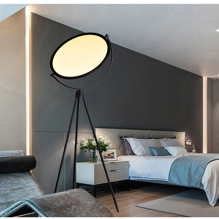 Creative simple modern led light floor LED acrylic reflector standing light