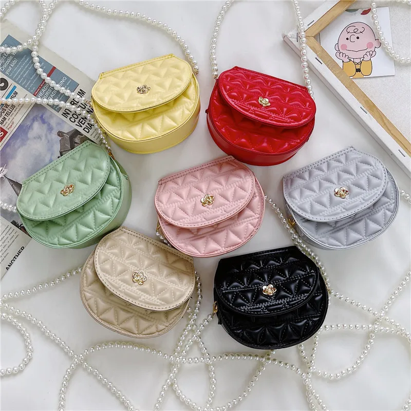 2021 trendy fashion luxury hot selling children round mini cute pearl small cute chain shoulder purse handbags baby girl purses, As picture see
2021 trendy fashion luxury hot selling children round mini cute pearl small cute chain shoulder purse handbags baby girl purses, As picture see