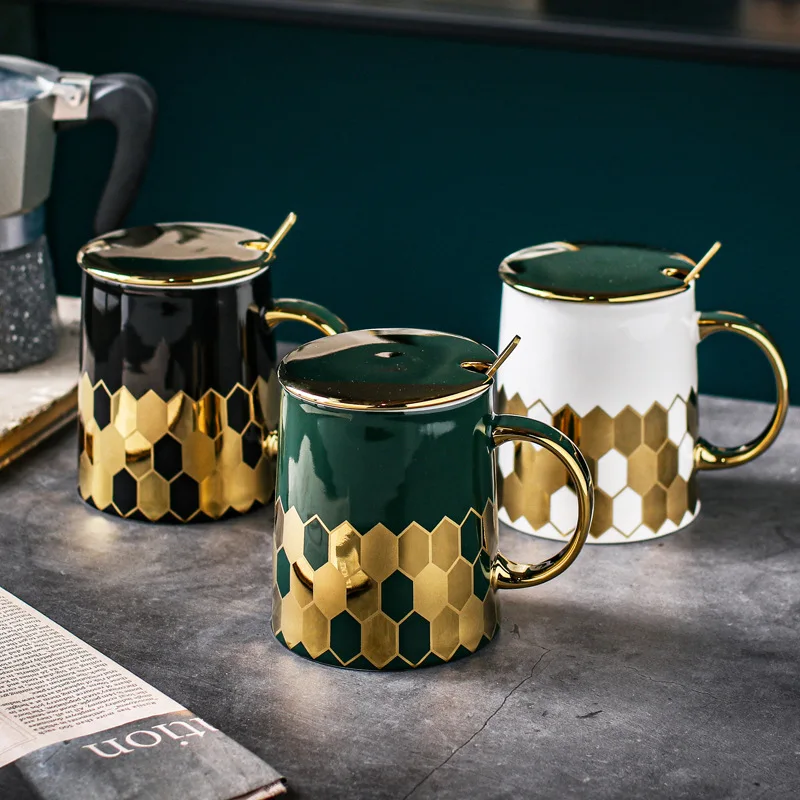 Luxury white golden honeycomb design ceramic mug with lid spoon flower tea milk coffee cup for gift household office
Luxury white golden honeycomb design ceramic mug with lid spoon flower tea milk coffee cup for gift household office