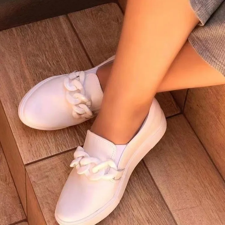 2021 autumn and winter new large size women's shoes trend chain shallow casual shoes, White black beige brown
2021 autumn and winter new large size women's shoes trend chain shallow casual shoes, White black beige brown