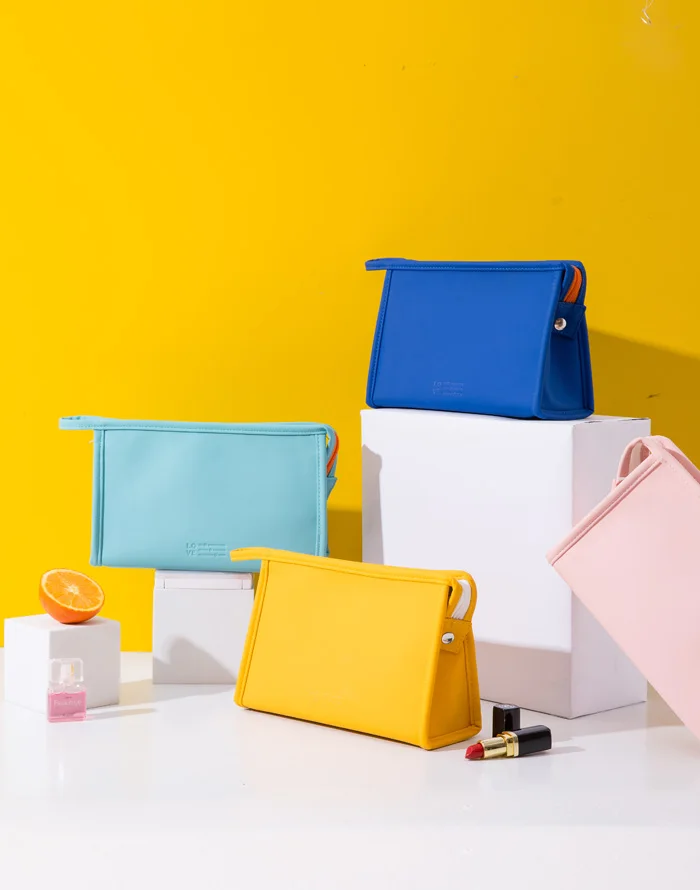 yiwu cosmetic market cosmetic bag travel