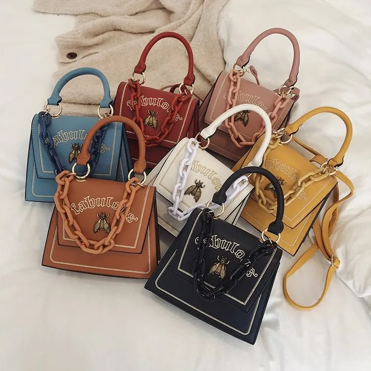 Fold Saddle Bag Small PU Leather Shoulder Bags for Women 2020 Summer Handbags Female Bead Design Travel Crossbody Bag
Fold Saddle Bag Small PU Leather Shoulder Bags for Women 2020 Summer Handbags Female Bead Design Travel Crossbody Bag