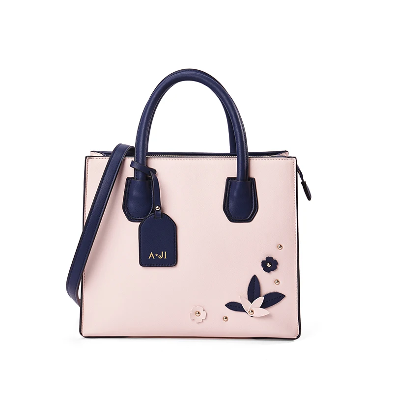 Guangzhou 2020 new fashion handbag pu leather bags for lady big capacity leisure bags women handbags luxury ladies hand bags
Guangzhou 2020 new fashion handbag pu leather bags for lady big capacity leisure bags women handbags luxury ladies hand bags