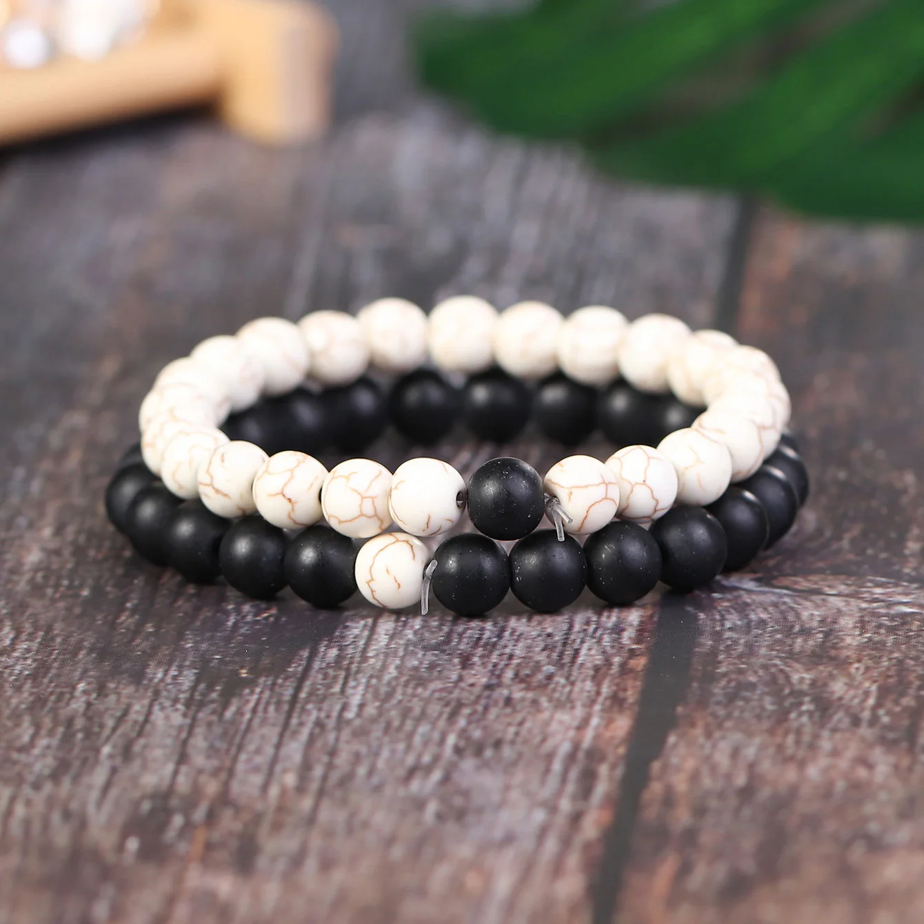 2023 New 2 Piece Set Vintage Turquoise Black and White Versatile Hand Beaded Couple Bracelet 8mm Handmade Jewelry Set
2023 New 2 Piece Set Vintage Turquoise Black and White Versatile Hand Beaded Couple Bracelet 8mm Handmade Jewelry Set