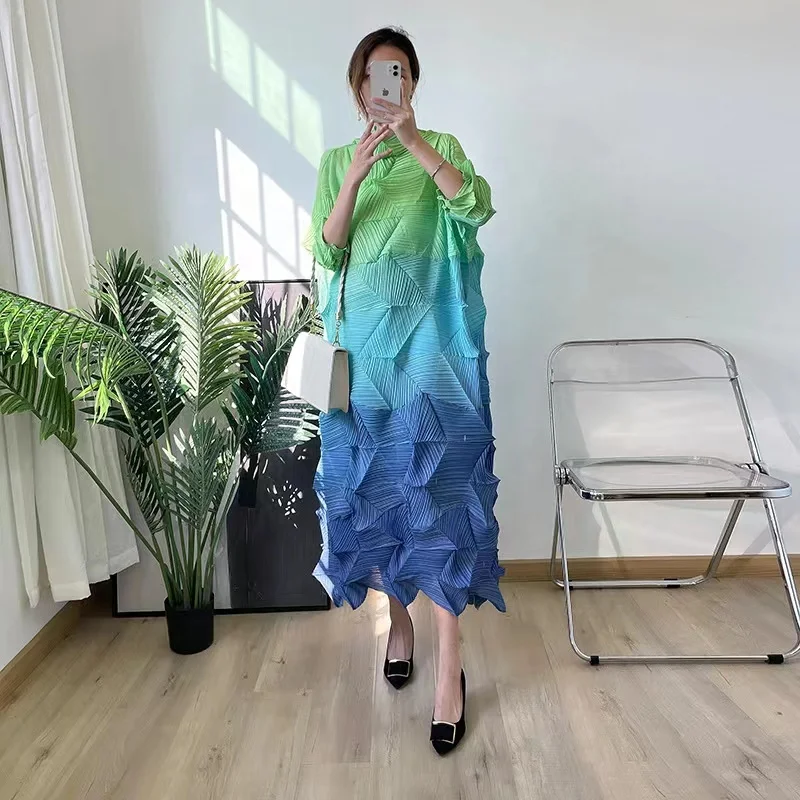 OUDINA Hot-selling Muslim Islamic Clothing Casual Loose Gradient Color Dress Over Knee Length Pleated Dresses, Orange/green/blue
OUDINA Hot-selling Muslim Islamic Clothing Casual Loose Gradient Color Dress Over Knee Length Pleated Dresses, Orange/green/blue