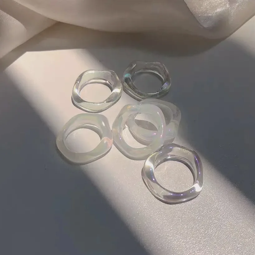 Summer Fashion Clear Transparent Geometric Round Resin Band Ring AB Colorful Milk White Geometric Resin Acrylic Finger Ring
Summer Fashion Clear Transparent Geometric Round Resin Band Ring AB Colorful Milk White Geometric Resin Acrylic Finger Ring