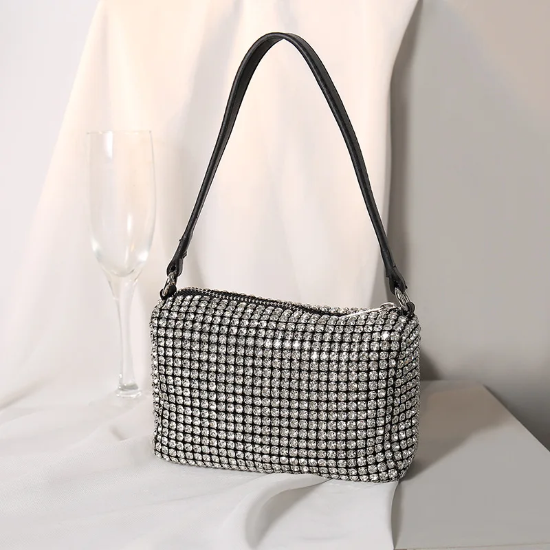 Popular water diamond bag women's Handmade diamond inlaid full diamond women's handbag chain small square Bag Messenger Bag
Popular water diamond bag women's Handmade diamond inlaid full diamond women's handbag chain small square Bag Messenger Bag