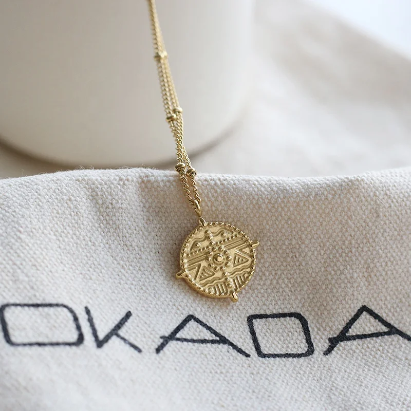 Gold Plated Embossed Necklace Wheel Of Fortune Pendent Necklace Stainless Steel Coin Necklace, Gold/silver/rose gold/black
Gold Plated Embossed Necklace Wheel Of Fortune Pendent Necklace Stainless Steel Coin Necklace, Gold/silver/rose gold/black