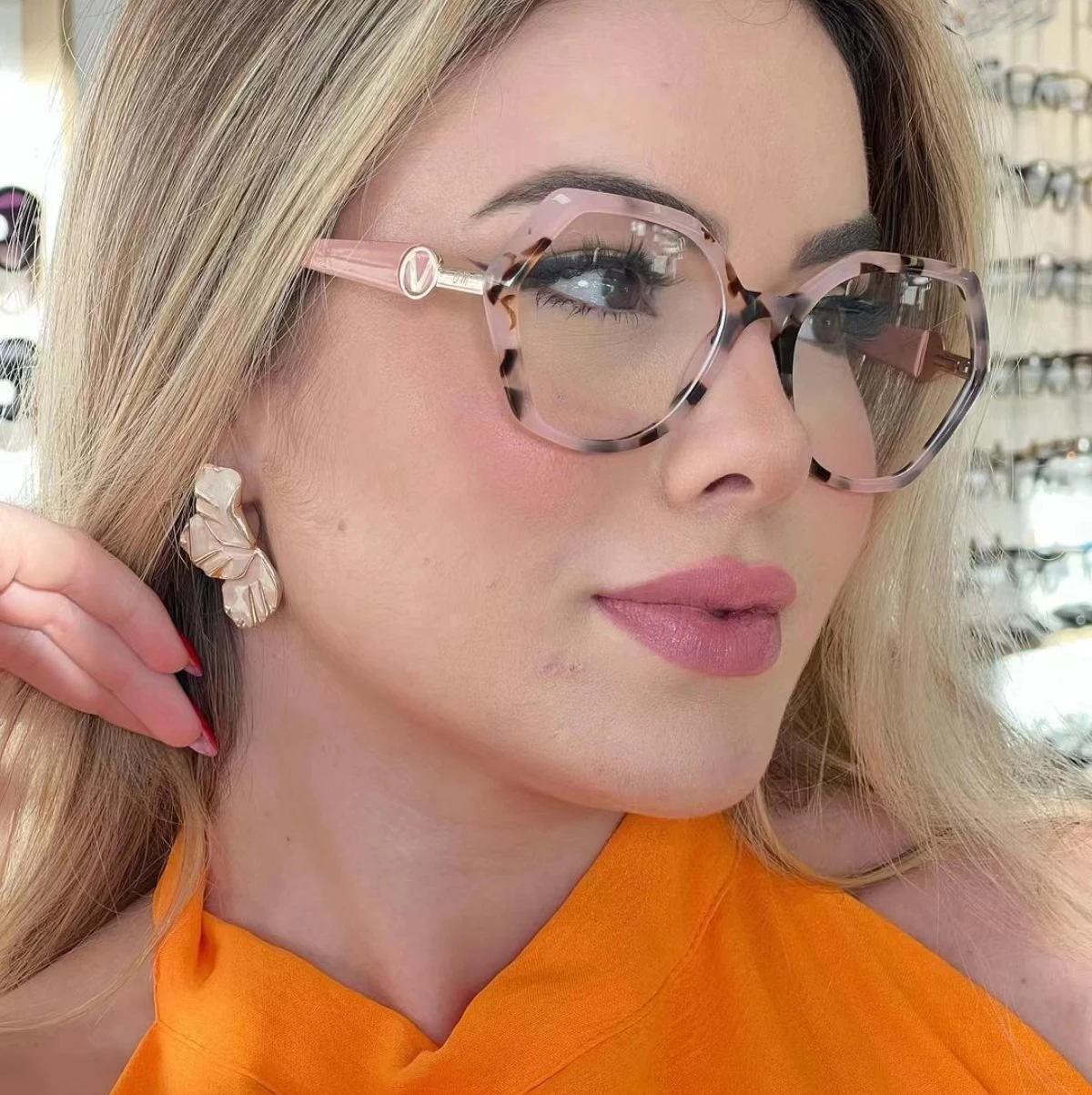 5028 NEW fashion unique man square TR90 polygon optical frames eyewear eye glasses custom OEM eyeglasses frames for women
5028 NEW fashion unique man square TR90 polygon optical frames eyewear eye glasses custom OEM eyeglasses frames for women