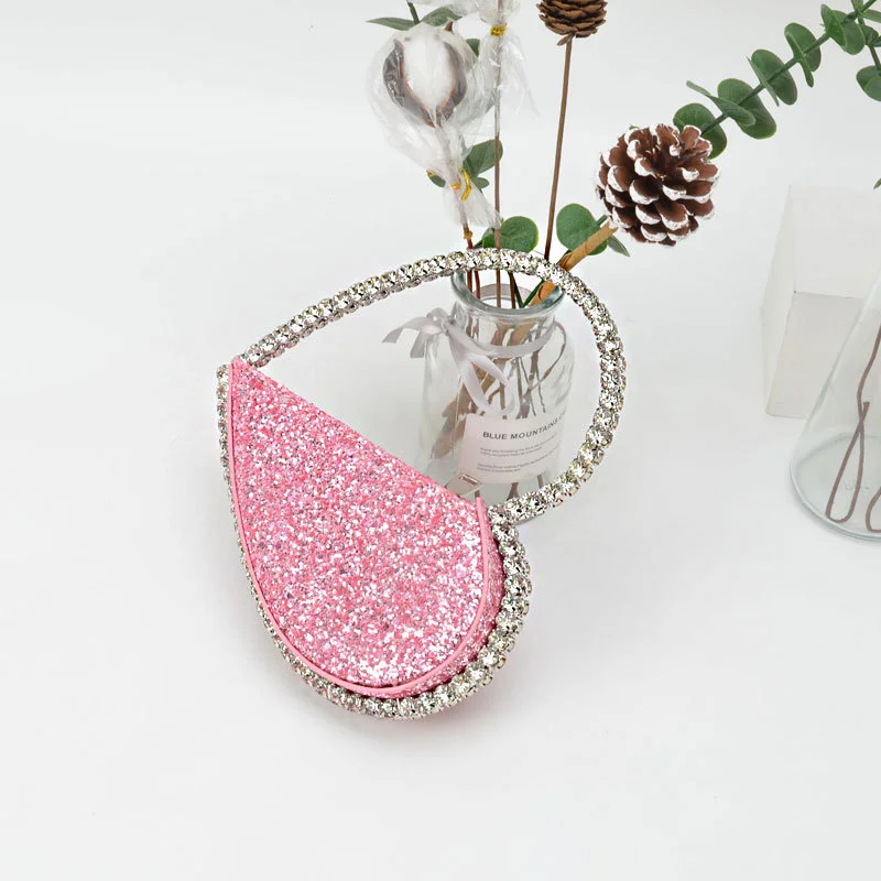 2021 New arrivals diamond heart handbags round evening purses handbags for women hand bags
2021 New arrivals diamond heart handbags round evening purses handbags for women hand bags