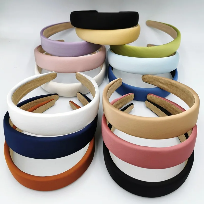 2021 new hot South Korean wind 3CM high silk HyunA candy color head band thin sponge hair band, Picture shows
2021 new hot South Korean wind 3CM high silk HyunA candy color head band thin sponge hair band, Picture shows