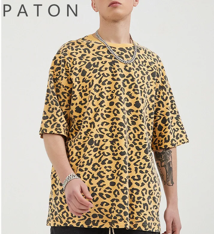2022 vintage Retro style full leopard print loose style streetwear drop shoulder t shirt oversize unisex t-shirt custom logo
2022 vintage Retro style full leopard print loose style streetwear drop shoulder t shirt oversize unisex t-shirt custom logo