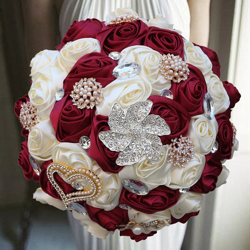 Bridal Bouquet European Style Bride Holding Flowers Outdoor Wedding Photo Props Bouquet Wedding Supplies
Bridal Bouquet European Style Bride Holding Flowers Outdoor Wedding Photo Props Bouquet Wedding Supplies