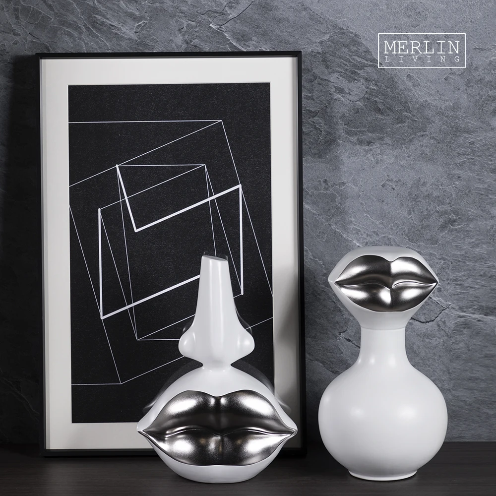 Merlin Tabletop Ceramic Sculpture Ornament Lips Silver Modern Design Luxury Art Statue For ceramic Home Decor
Merlin Tabletop Ceramic Sculpture Ornament Lips Silver Modern Design Luxury Art Statue For ceramic Home Decor