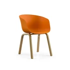Hot selling of dinning chair with wood leg in PP plastic chair of furniture