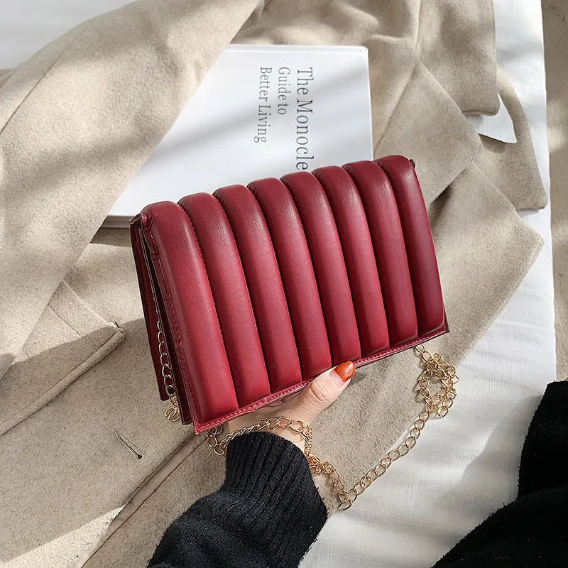 BM9383 2021 New Design Ruched Solid Color Chain Ladies Crossbody Purse Bag Fashion Women Handbags Chain Pillow Wallet Lady bags
BM9383 2021 New Design Ruched Solid Color Chain Ladies Crossbody Purse Bag Fashion Women Handbags Chain Pillow Wallet Lady bags