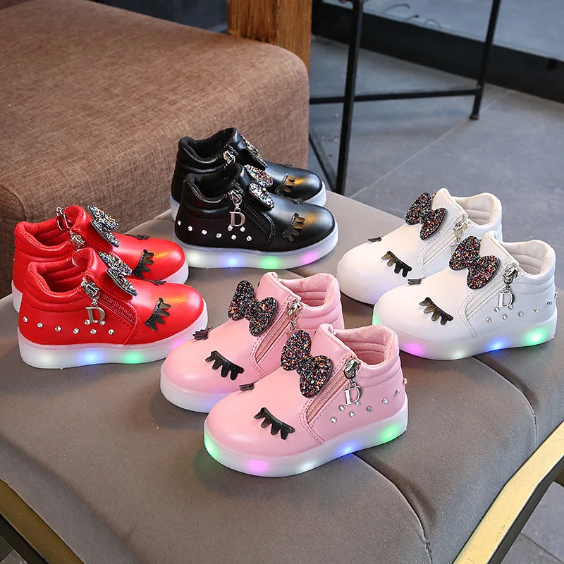 Children Glowing Sneakers Kid Princess Crystal Bow For Girls LED Shoes Cute Baby Luminous Sneakers Outdoor Casual Walking Shoes, White/black/pink/red
Children Glowing Sneakers Kid Princess Crystal Bow For Girls LED Shoes Cute Baby Luminous Sneakers Outdoor Casual Walking Shoes, White/black/pink/red