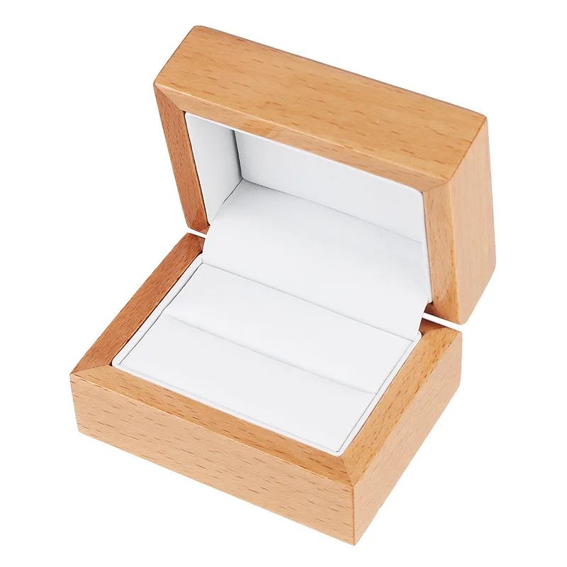 2021Solid wood ring box wood varnish single ring buddhist monastic discipline clamshell box
2021Solid wood ring box wood varnish single ring buddhist monastic discipline clamshell box