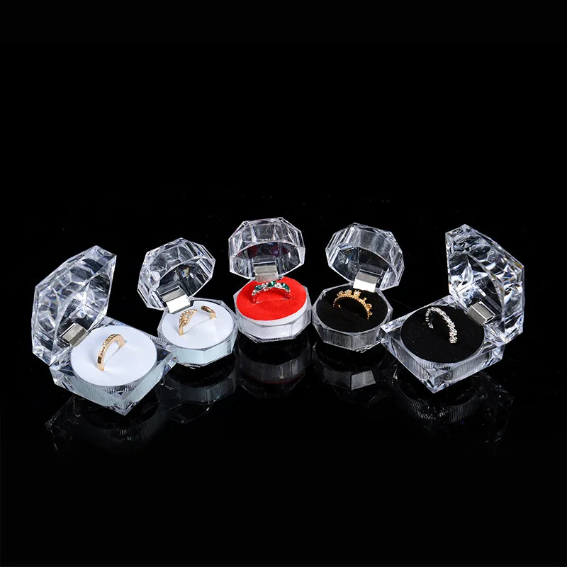 2022 New Style Portable Acrylic Jewelry Boxring Mini Jewellery Packaging Boxes, Transparent
2022 New Style Portable Acrylic Jewelry Boxring Mini Jewellery Packaging Boxes, Transparent