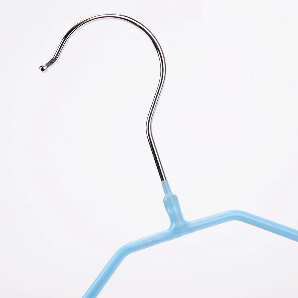 Amazon hot sale Cheap clothes pvc metal hangers space saving wire coats hanger