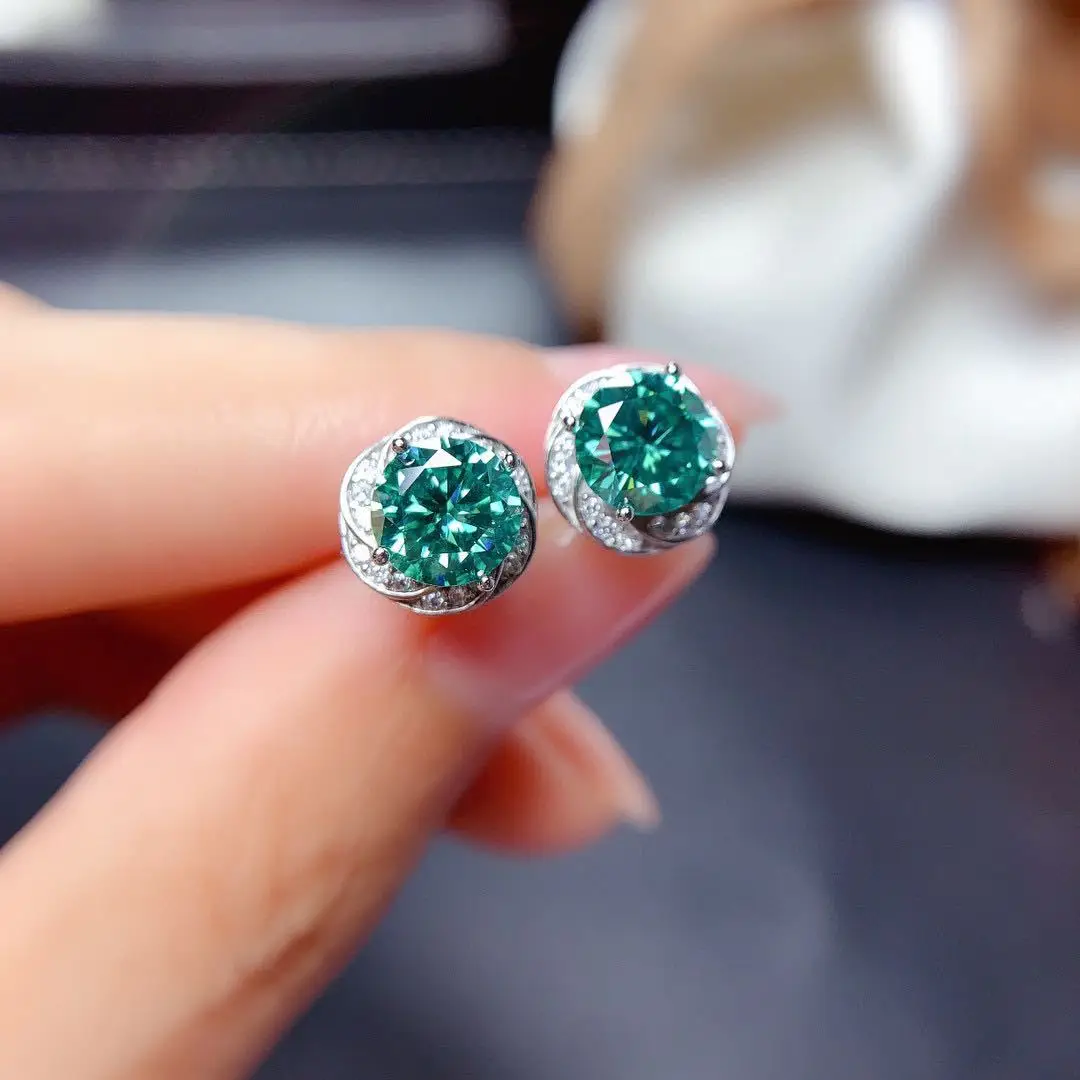 Luxury Female Green Crystal Stone Earrings Trendy Silver Color Stud Earrings For Women Dainty Round Zircon Wedding Earrings, Picture shows
Luxury Female Green Crystal Stone Earrings Trendy Silver Color Stud Earrings For Women Dainty Round Zircon Wedding Earrings, Picture shows