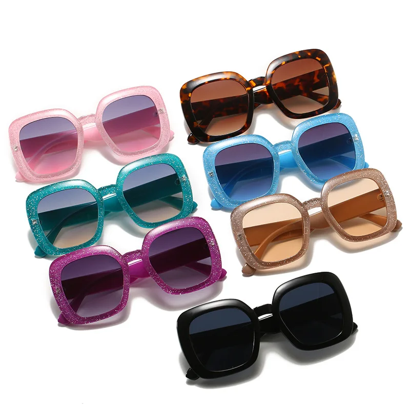 Qmoon Luxury Blingbling sunglasses colorful square bling glasses sunglasses for women
Qmoon Luxury Blingbling sunglasses colorful square bling glasses sunglasses for women