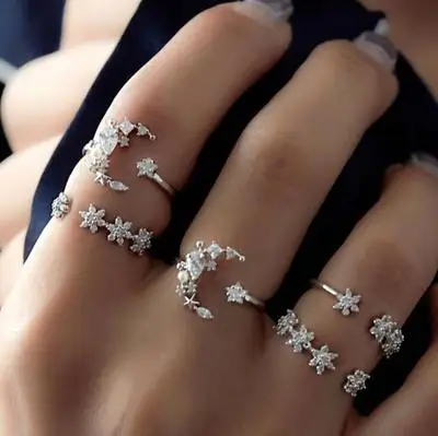5pcs/set Vintage Boho Delicate Moon Star Rhinestone Knuckle Flower Ring for Women Jewelry, Antique silver
5pcs/set Vintage Boho Delicate Moon Star Rhinestone Knuckle Flower Ring for Women Jewelry, Antique silver