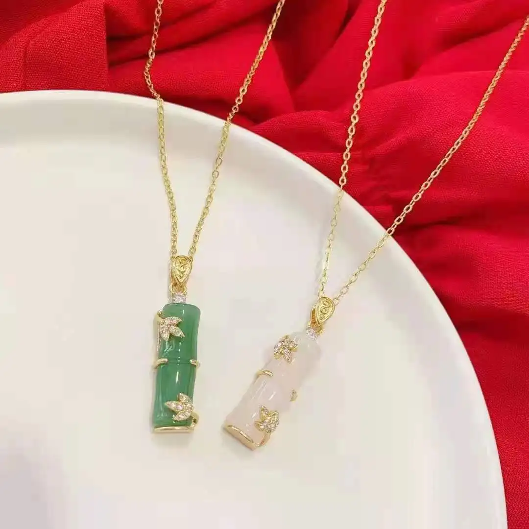 New Charm 2021 Jialin Jewelry green jade bar Green jade pendant with inlaid gold Chinese agate necklace
New Charm 2021 Jialin Jewelry green jade bar Green jade pendant with inlaid gold Chinese agate necklace