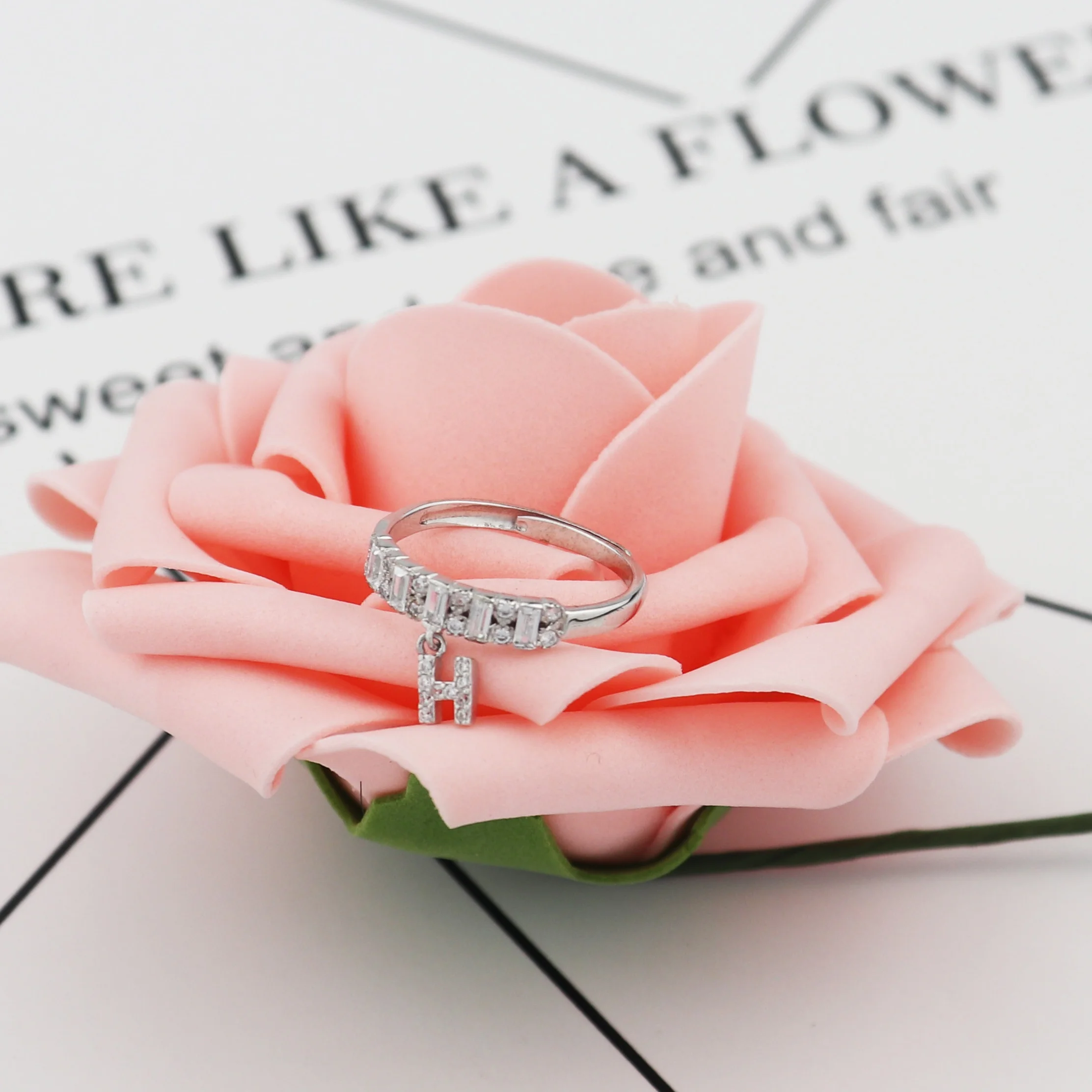 2020 new design fashion silver jewelry 925 silver Small H pendant Ring zirconia jewellery bridal wedding ring jewelry sets, Silver color
2020 new design fashion silver jewelry 925 silver Small H pendant Ring zirconia jewellery bridal wedding ring jewelry sets, Silver color