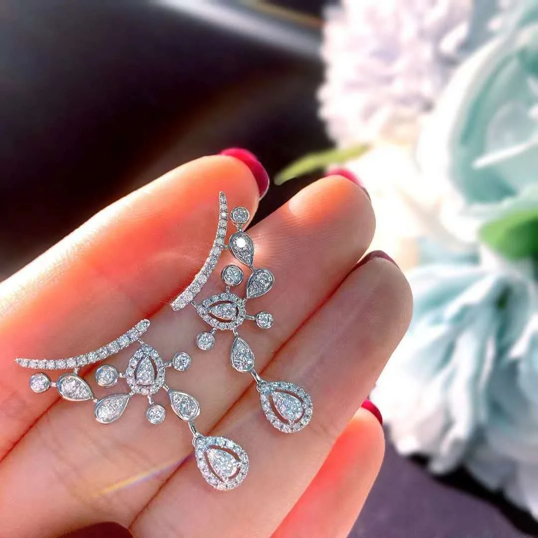 New Hot Trendy Angel Wings Earring White Gold Color Cubic Zircon Crystal Stone Stud Earrings For Women Party Jewelry, Picture shows
New Hot Trendy Angel Wings Earring White Gold Color Cubic Zircon Crystal Stone Stud Earrings For Women Party Jewelry, Picture shows