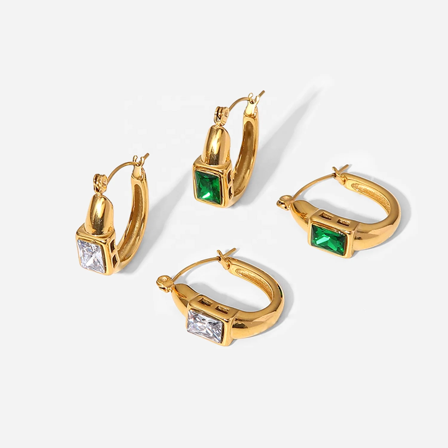 18K Gold Stainless Steel Delicate Shiny Cubic Zirconia U Shape Hood Earrings Geometric Dainty
18K Gold Stainless Steel Delicate Shiny Cubic Zirconia U Shape Hood Earrings Geometric Dainty