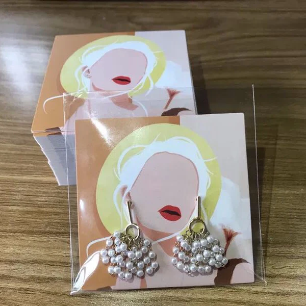 2021 Newest Earring Card Custom Paper Printing Display Hanging Earring Cards Logo Jewelry Packaging, Guciearrings Earrings Card
2021 Newest Earring Card Custom Paper Printing Display Hanging Earring Cards Logo Jewelry Packaging, Guciearrings Earrings Card