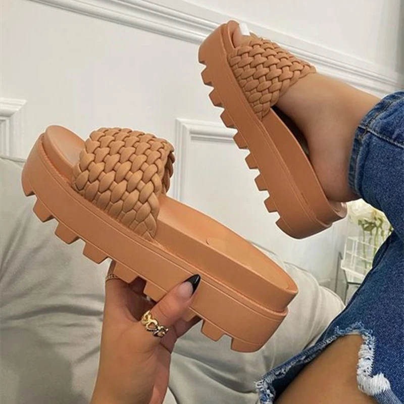 2021 Wild Style Popular Mid-heel Women's Sandals Casual Street Shoes Beautiful Sandals For Ladies Platform Sandals, As picture show or customized
2021 Wild Style Popular Mid-heel Women's Sandals Casual Street Shoes Beautiful Sandals For Ladies Platform Sandals, As picture show or customized