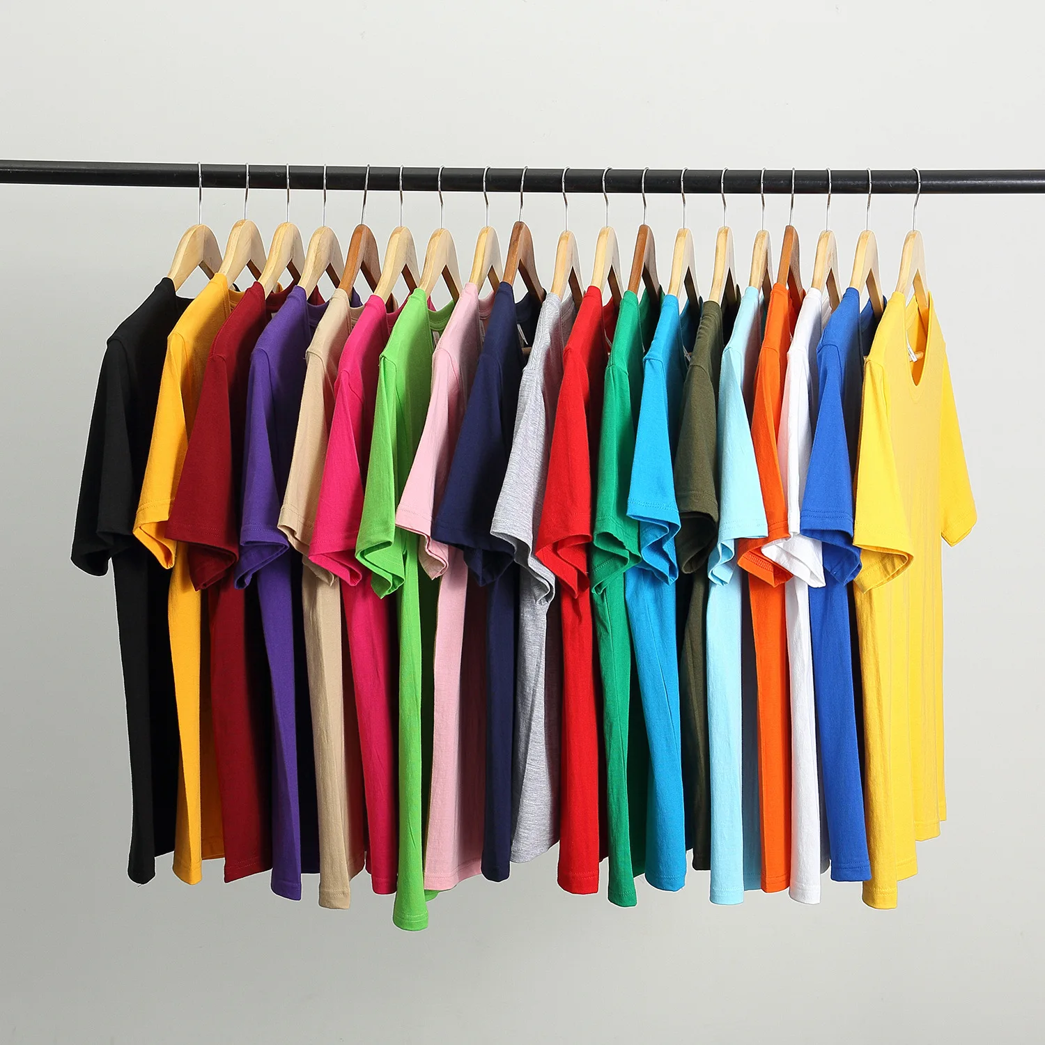 MT2015 Factory Supply 1 Piece Drop Shipping 16 Colors 8XL 180g 100% Cotton Men's T-Shirts Women's T-Shirts Plus Size T-Shirts, As show
MT2015 Factory Supply 1 Piece Drop Shipping 16 Colors 8XL 180g 100% Cotton Men's T-Shirts Women's T-Shirts Plus Size T-Shirts, As show