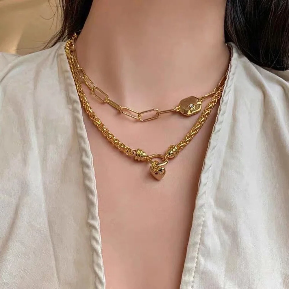 Unique Design Large Gold Plated Paperclip Chain Necklace Cubic Zirconia Love Heart Pendant Necklace
Unique Design Large Gold Plated Paperclip Chain Necklace Cubic Zirconia Love Heart Pendant Necklace