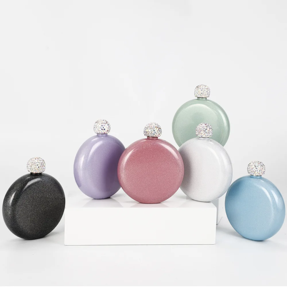 Hot Sale Personalized Luxury Glitter Handmade Rhinestone Lid 5 oz Stainless Steel Hip Flask for Lady, Natural steel or customized colors
Hot Sale Personalized Luxury Glitter Handmade Rhinestone Lid 5 oz Stainless Steel Hip Flask for Lady, Natural steel or customized colors