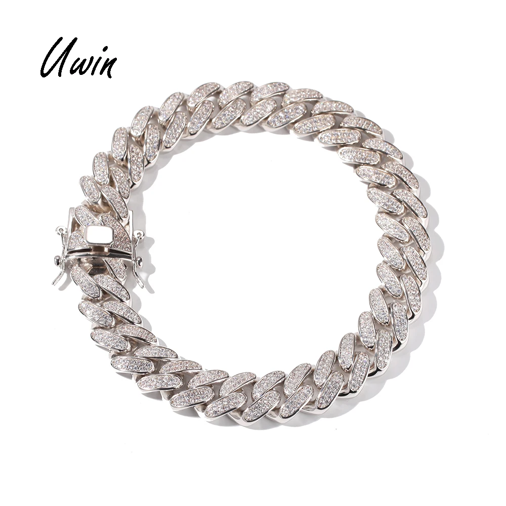 Hip Hop Iced Out Chain 20mm Thick Cuban Link Chain Bling Miami Cuban Chains Brass Zirconia Women Men Necklace
Hip Hop Iced Out Chain 20mm Thick Cuban Link Chain Bling Miami Cuban Chains Brass Zirconia Women Men Necklace