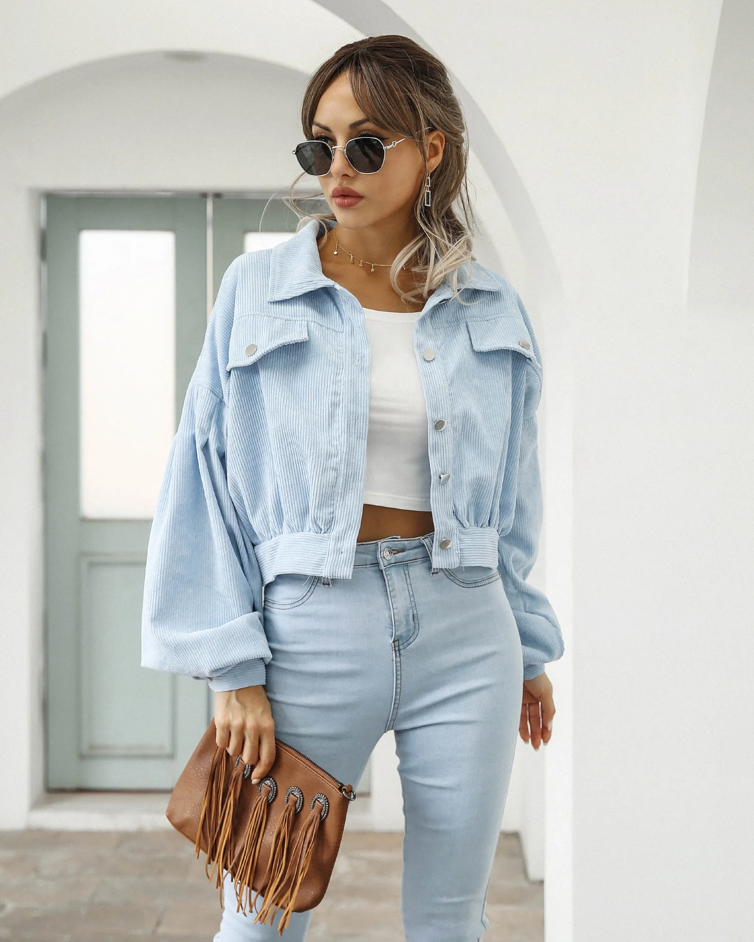 2020 Autumn Retro Casual Corduroy Jacket Women Winter Fashion Loose Tweed Short Jacket For Women, As pictures show
2020 Autumn Retro Casual Corduroy Jacket Women Winter Fashion Loose Tweed Short Jacket For Women, As pictures show