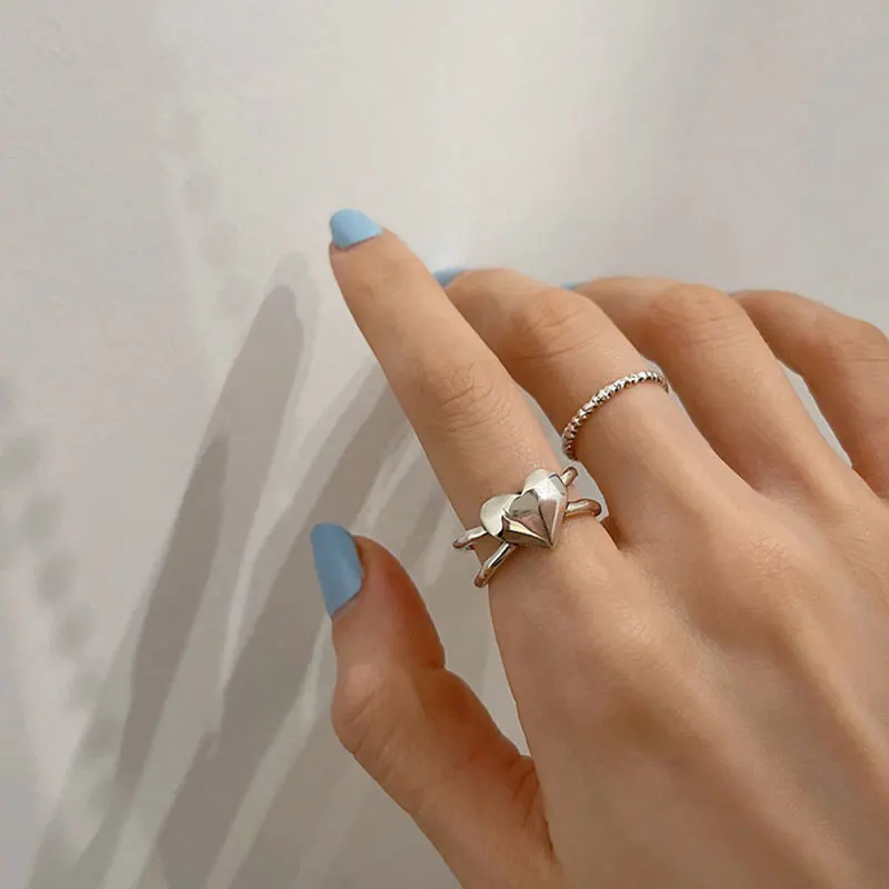 Creative Design Thai Silver Plated Two Layers Heart Ring Trendy Double Layer Geometric Heart Ring For Women
Creative Design Thai Silver Plated Two Layers Heart Ring Trendy Double Layer Geometric Heart Ring For Women