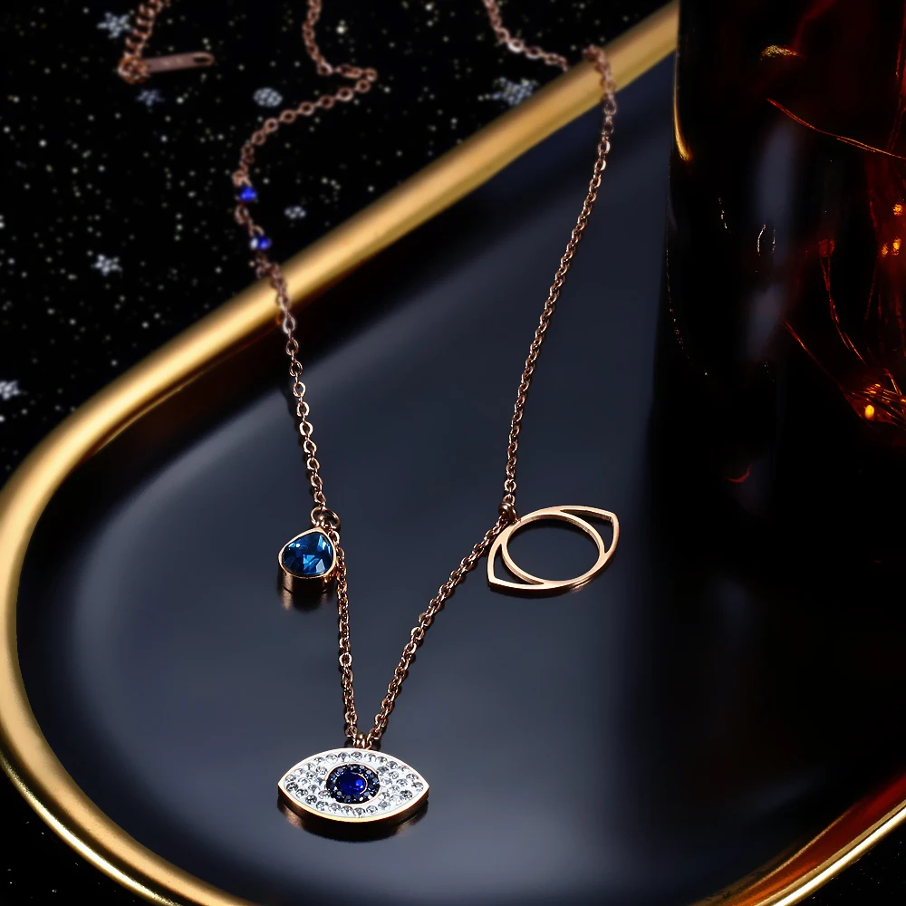 Devil's Eye Titanium Steel Necklace Female Design Clavicle Chain Temperament Personality Creative Pendant, Silver / gold / rose gold
Devil's Eye Titanium Steel Necklace Female Design Clavicle Chain Temperament Personality Creative Pendant, Silver / gold / rose gold