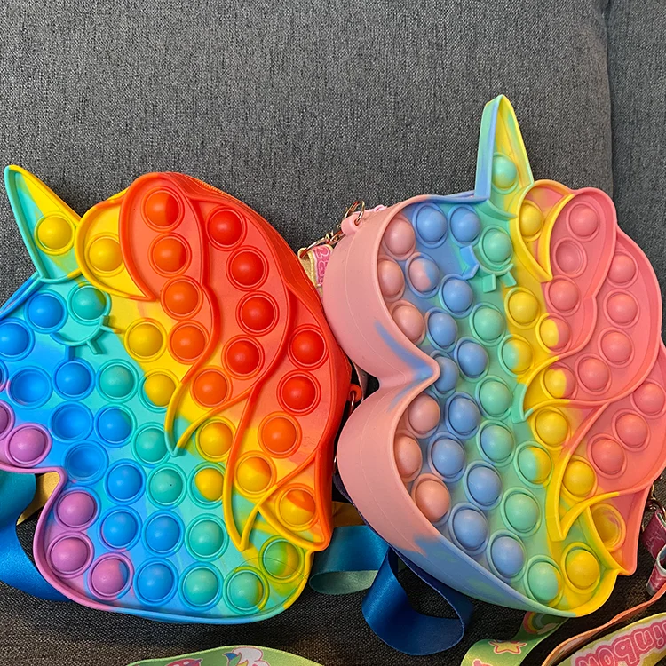 2021 unicorn fidget toy pop it coin purse for girls kids soft silicone push bubble poppet crossbody hand money bag
2021 unicorn fidget toy pop it coin purse for girls kids soft silicone push bubble poppet crossbody hand money bag