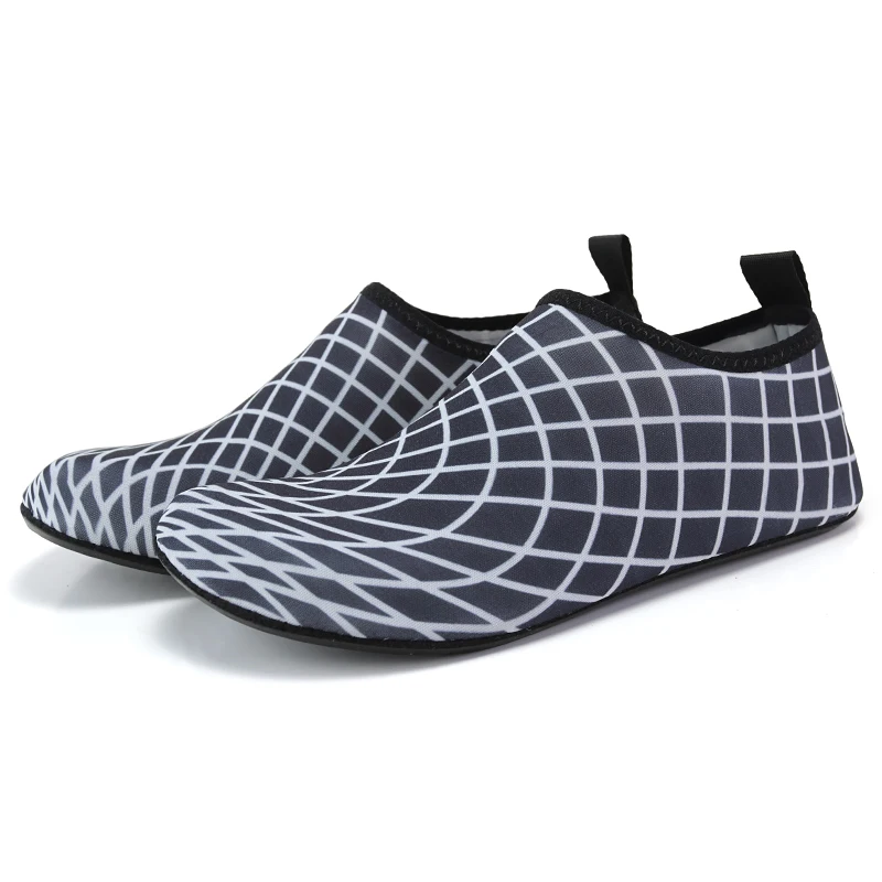 FREE SAMPLE Water Barefoot Aqua Shoes Flexible Material Soft Sole Men Water Swim Beach Shoes swimming shoes
FREE SAMPLE Water Barefoot Aqua Shoes Flexible Material Soft Sole Men Water Swim Beach Shoes swimming shoes