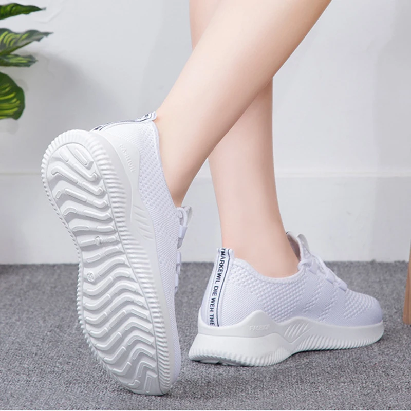 Factory OEM Flying Woven Sneakers For Women Fashion Trend Low Price Casual Custom Shoe Manufacturer
Factory OEM Flying Woven Sneakers For Women Fashion Trend Low Price Casual Custom Shoe Manufacturer