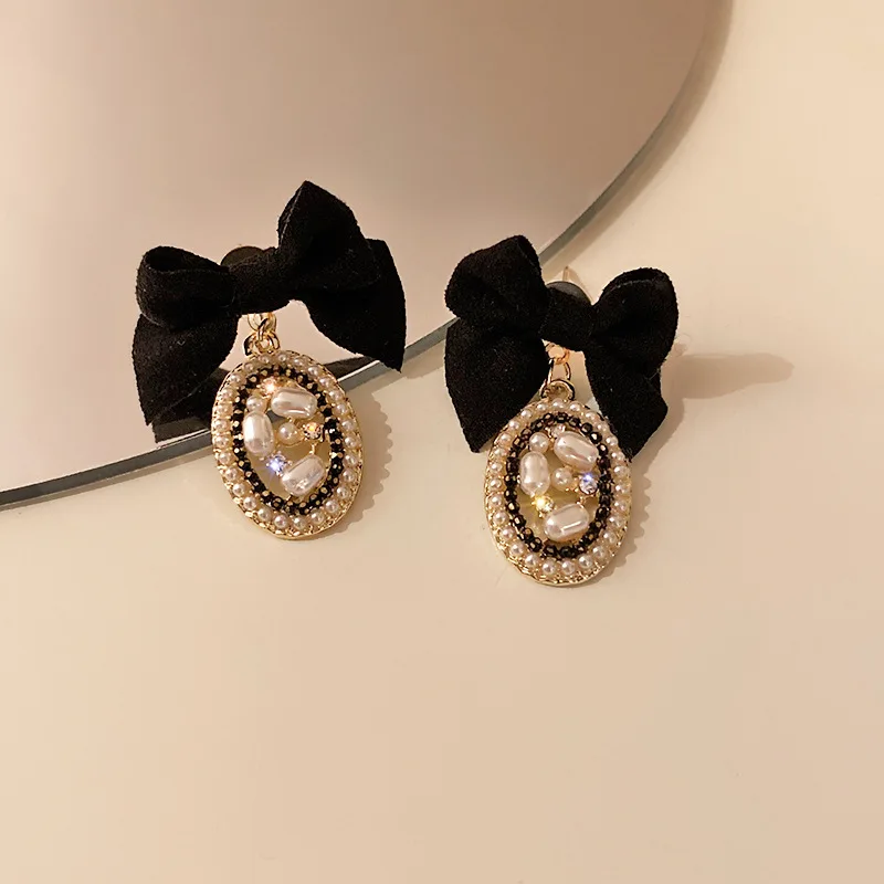 Hot Sale S925 Sterling Silver Needle Cloth Butterfly Knot Earrings Crystal Pearl Oval Drop Earrings For Girls Jewelry
Hot Sale S925 Sterling Silver Needle Cloth Butterfly Knot Earrings Crystal Pearl Oval Drop Earrings For Girls Jewelry