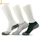 Non-Slip Sport Style Oem Grip Socks Women Low Cut