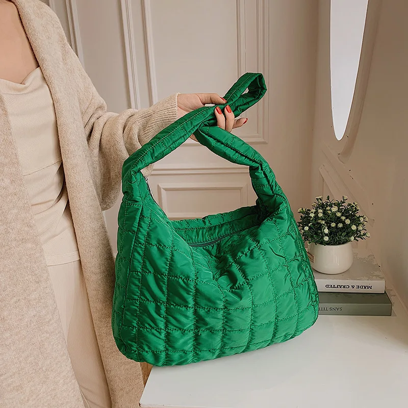 Fashion Design large capacity cotton cloth diagonal puffer bag simplify Shoulder Crossbody handbag tote bag for girls women
Fashion Design large capacity cotton cloth diagonal puffer bag simplify Shoulder Crossbody handbag tote bag for girls women