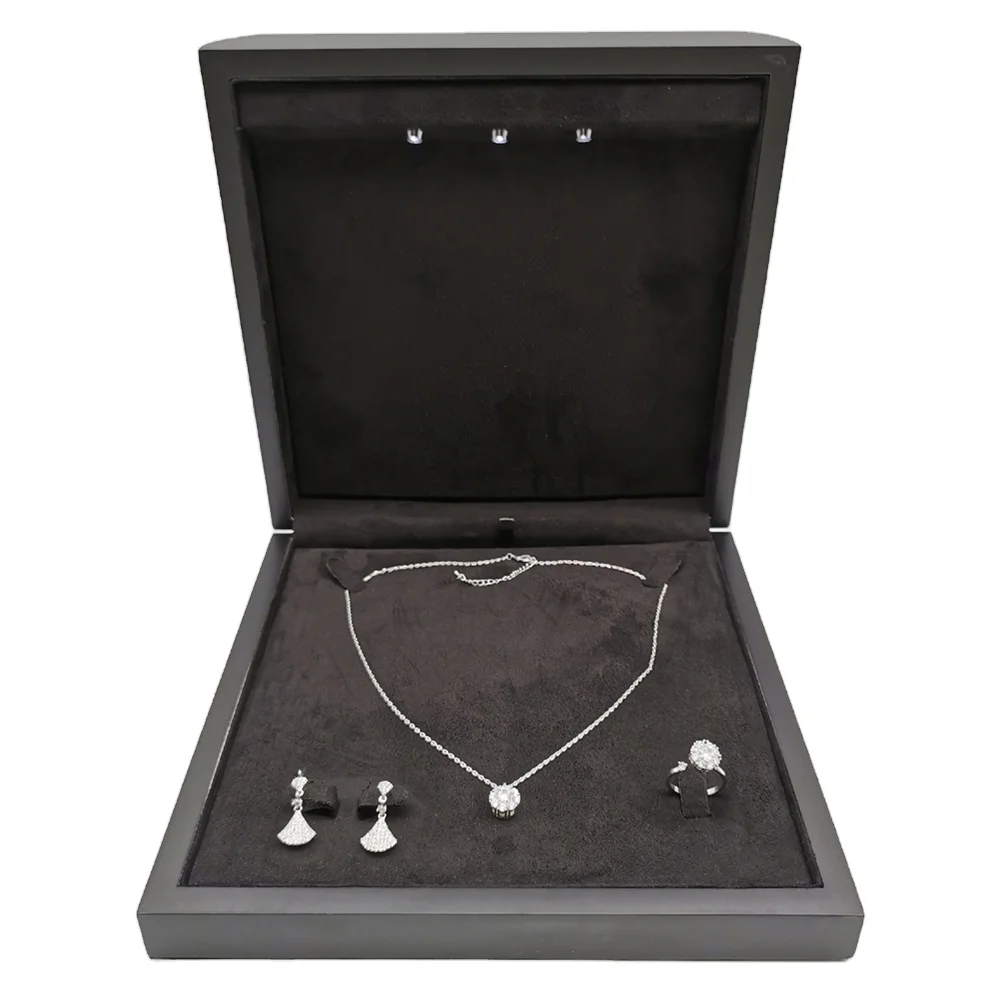 LED Light Wood jewelry sets Package Box Ring Earring Big Necklace, Acceptable customer's color
LED Light Wood jewelry sets Package Box Ring Earring Big Necklace, Acceptable customer's color