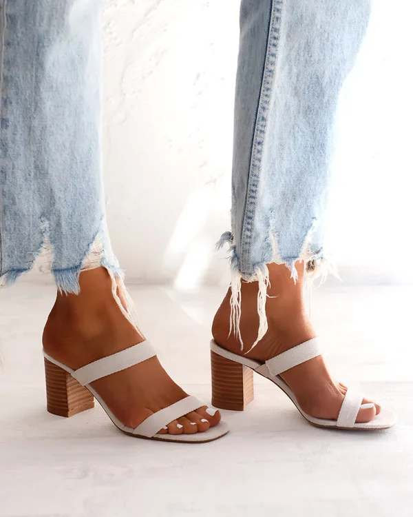 Minimalist double strap women slippers sandals summer fashion thick heel lady mules square peep toe female slides
Minimalist double strap women slippers sandals summer fashion thick heel lady mules square peep toe female slides